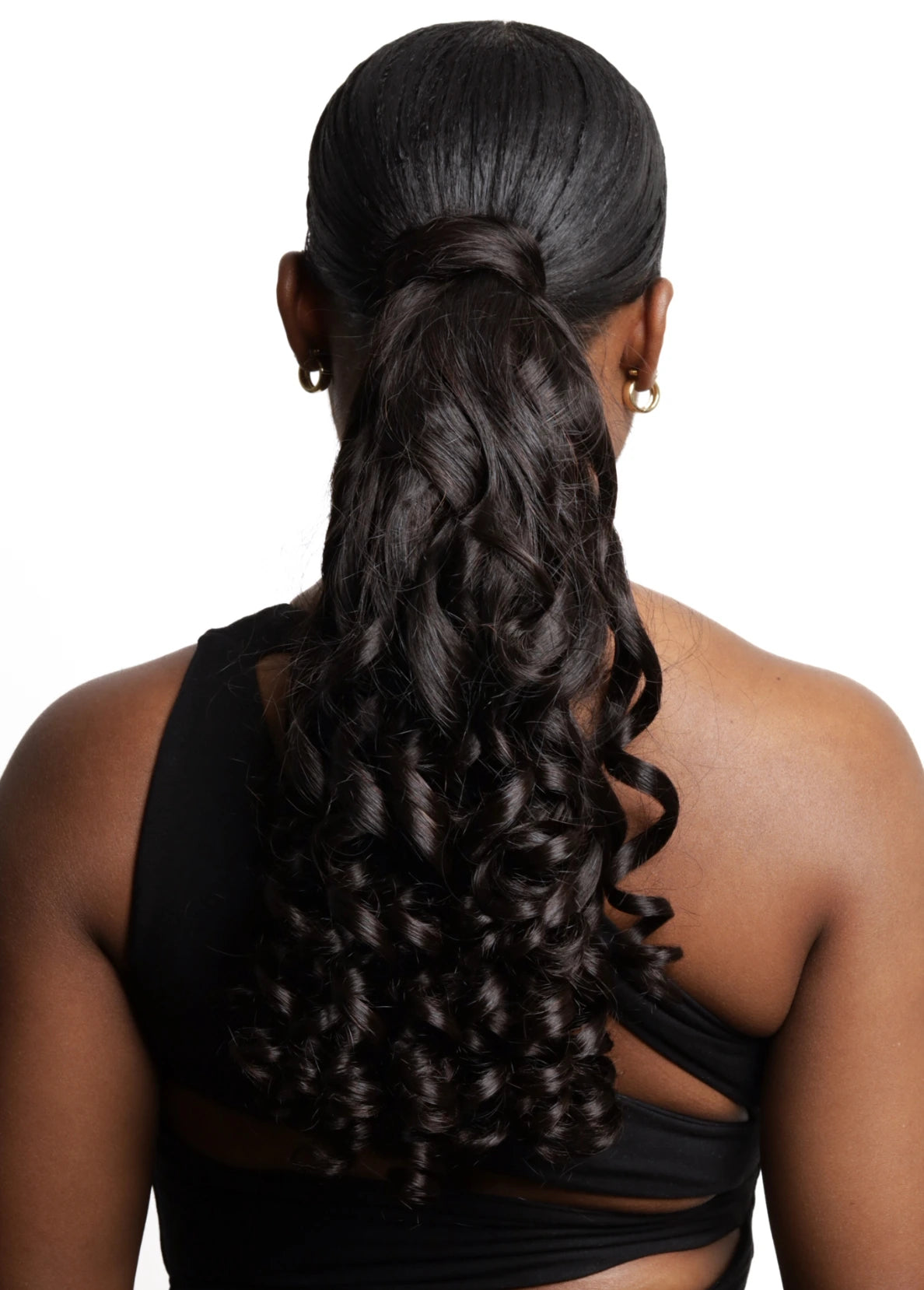 Loose spiral curl ponytail backview